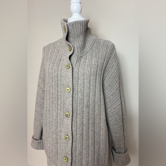 Donna Karan Wool/Cashmere Oversized Cardigan - Picture 4 of 10